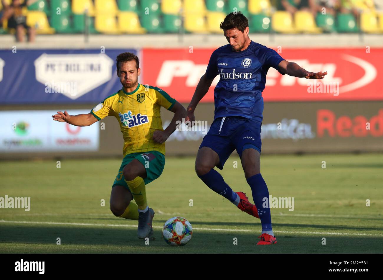 Gents Roman Yaremchuk erzielt das 0-1. Tor während des Spiels der belgischen Fußballmannschaft KAA Gent gegen den zyprischen Verein AEK Larnaca in der dritten Qualifikationsrunde der UEFA Europa League in Larnaca, Zypern, Donnerstag, 08. August 2019. BELGA PHOTO VIRGINIE LEFOUR Stockfoto