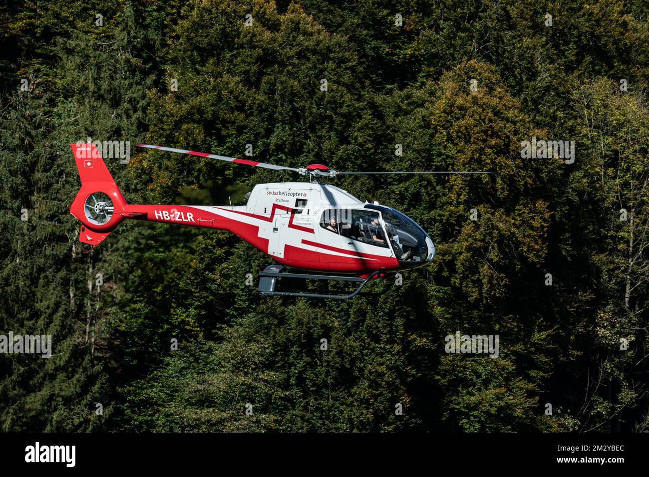 Hubschrauberrundflüge der Swiss Helicopter AG, Pfaffnau auf der Messe in Malters, Luzern, Schweiz Stockfoto
