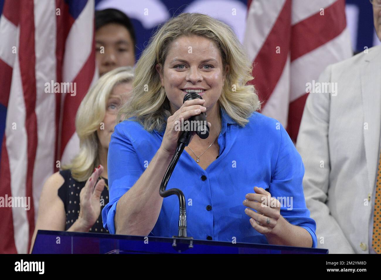 Kim Clijsters, der neueste Einsteiger des US Open's Court of Champions, wurde am dritten Tag des US Open Grand Slam Tennis Turniers in Flushing Meadow, New York City, USA, am Mittwoch, den 28. August 2019, bei einer Zeremonie fotografiert. BELGA FOTO YORICK JANSENS Stockfoto