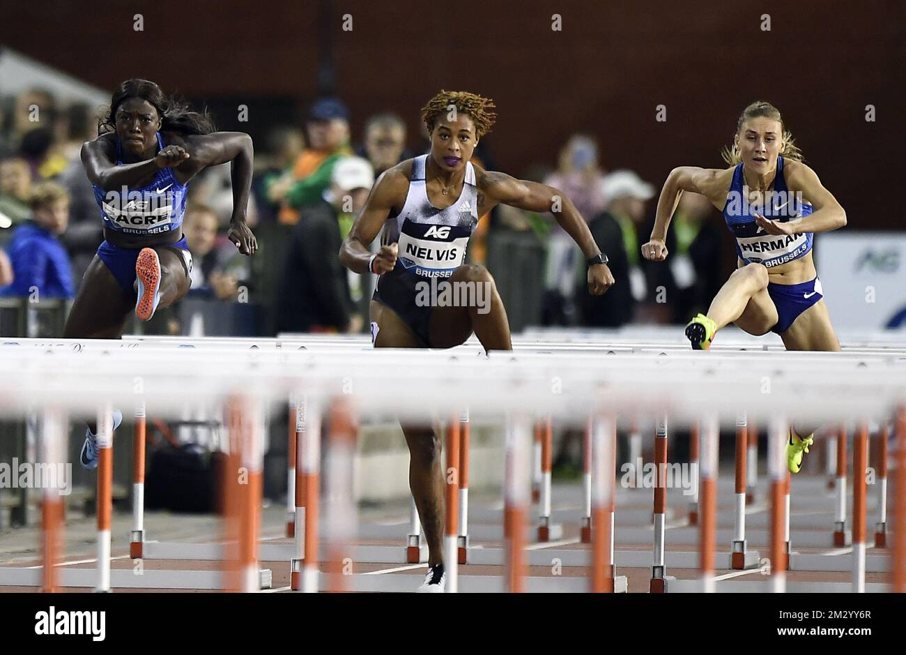 Die belgische Anne Zagre, die während der 2019. Ausgabe des AG Insurance Memorial Van Damme IAAF Diamond League Athletics Meeting am Freitag, den 06. September 2019 in Brüssel in Aktion beim Frauen-Hürdenrennen von 100m in Aktion gezeigt wurde, wurde während der US-amerikanischen Sharika Nelvis und der bulgarischen Elvira Herman gezeigt. BELGA FOTO JASPER JACOBS Stockfoto