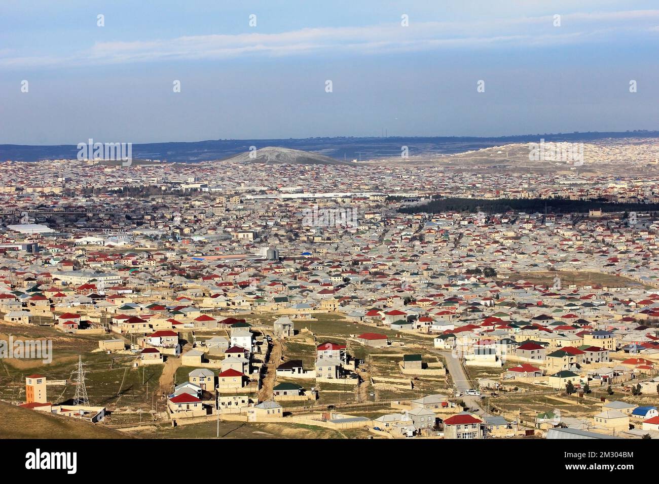Viele kleine Häuser in der Nähe. Baku. Sulutepe. Aserbaidschan. Stockfoto