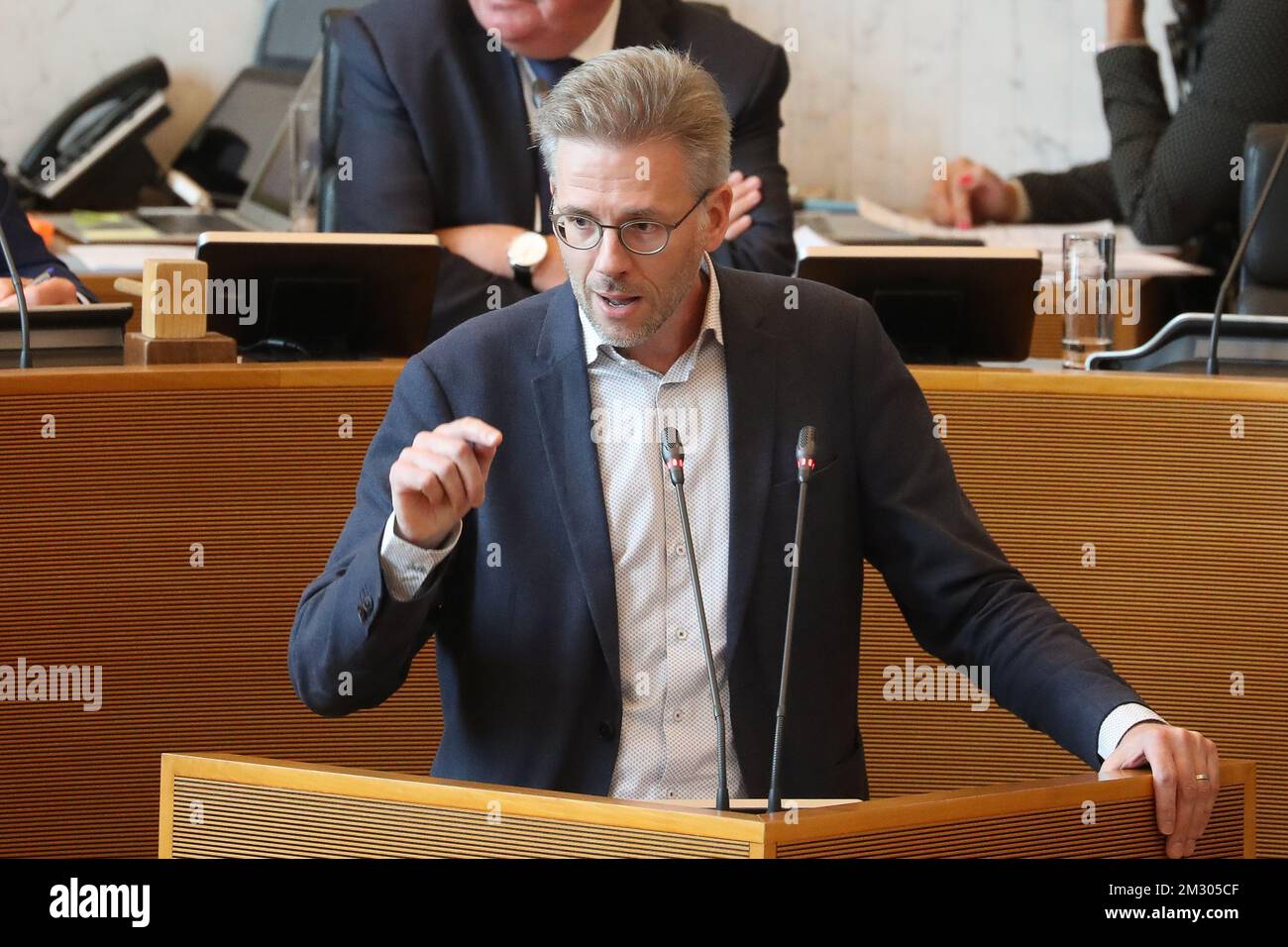 Stephane Hazee von Ecolo wurde auf einer Plenartagung im wallonischen Parlament in Namur am Montag, den 16. September 2019, gezeigt. BELGA FOTO BRUNO FAHY Stockfoto
