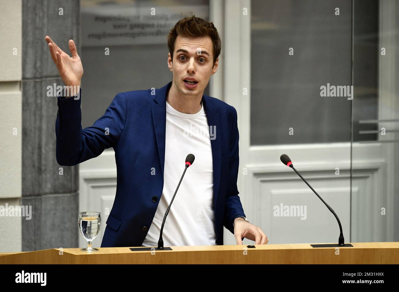 Jos D'Haese VON PVDA, abgebildet auf einer Plenartagung des flämischen Parlaments am Mittwoch, den 20. November 2019 in Brüssel. BELGA FOTO ERIC LALMAND Stockfoto