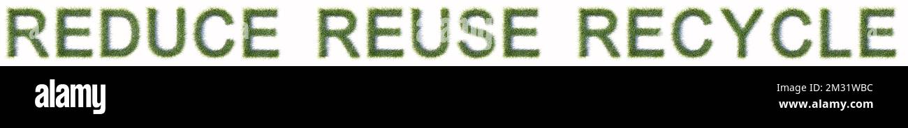 Grünes Rasen, das den Text „REDUCE REUSE RECYCLE“ (WIEDERVERWENDUNG REDUZIEREN) isoliert auf weißem Hintergrund bildet. metapher der 3D-Darstellung für Materialumwandlung, Abfallwirtschaft Stockfoto