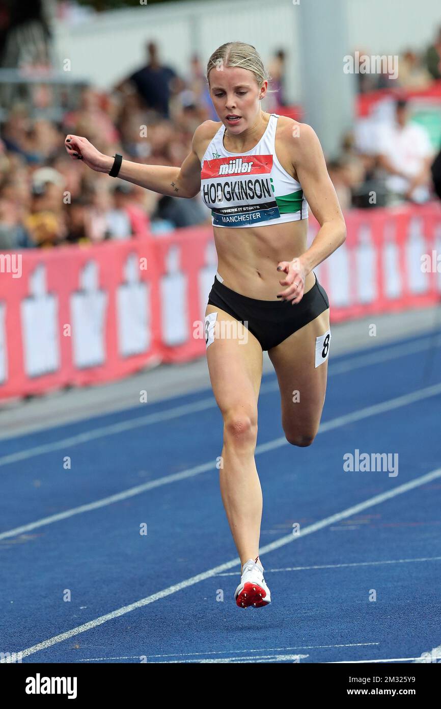 Keely Hodgkinson schließt in den 400m Jahren bei den Müller UK