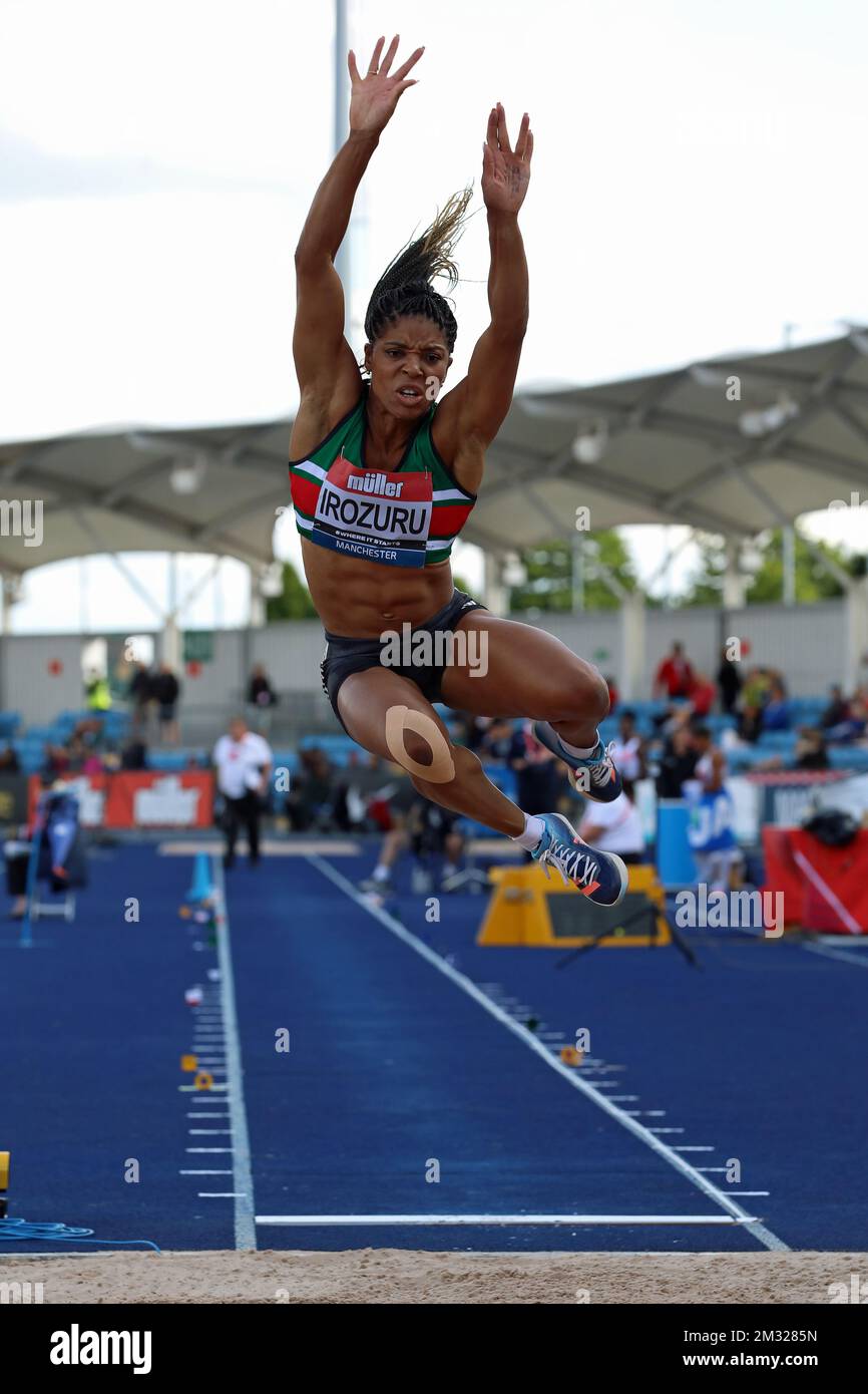 Abigail Irozuru im Long Jump bei den Müller UK Athletics Championships in der Manchester Regional Arena Stockfoto