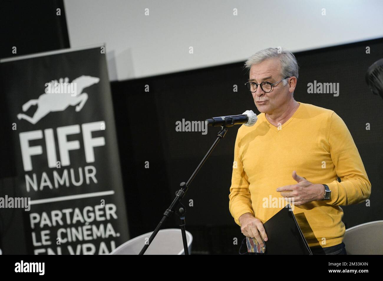 Regisseur Albert Dupontel wurde während der Abschlusszeremonie des FIFF "Festival Internationale du Film Francophone de Namur" am Freitag, den 09. Oktober 2020 in Namur gefilmt. Diese Jahresausgabe ist speziell, um die Hygienemaßnahmen zur Bekämpfung des Covid-19-Pandems zu respektieren. BELGA FOTO LAURIE DIEFFEMBACQ Stockfoto