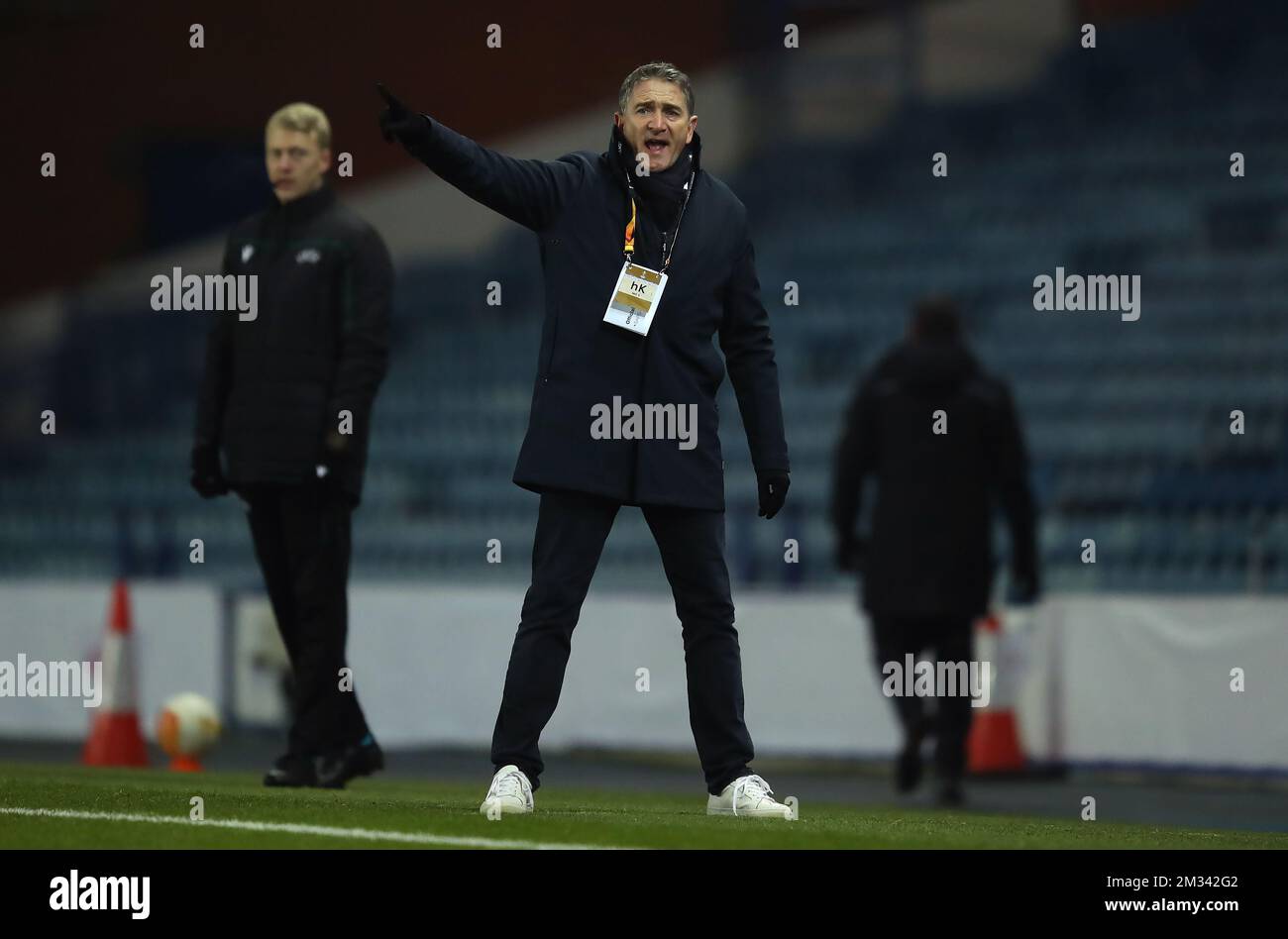 Standard-Lüttich-Manager Philippe Montanier auf dem Touchline während des UEFA Europa League Group D-Spiels im Ibrox-Stadion in Glasgow. BESCHRÄNKUNGEN: Nur redaktionelle Verwendung, keine kommerzielle Verwendung ohne vorherige Zustimmung des Rechteinhabers. NUR BELGIEN Stockfoto