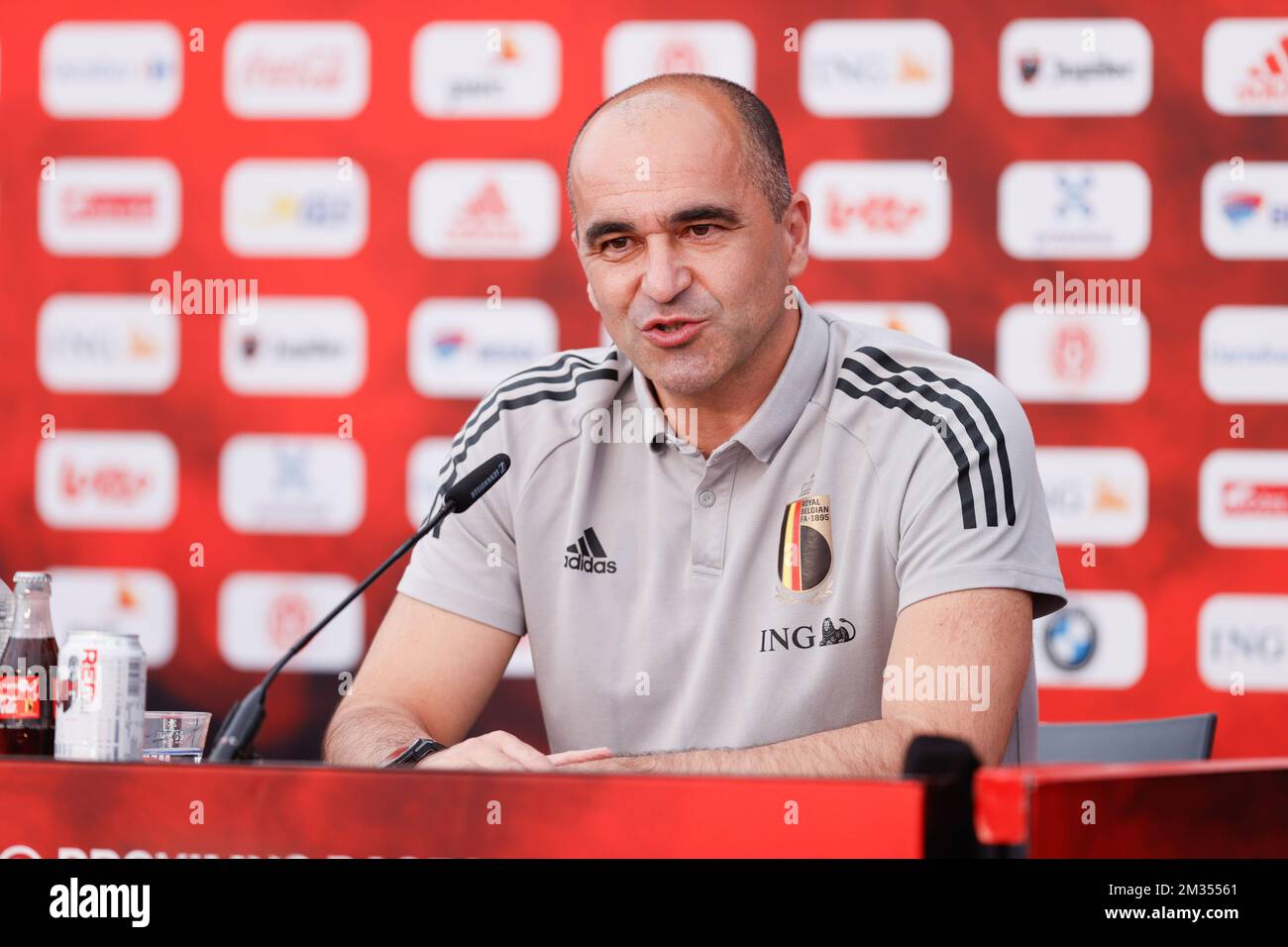 Der belgische Cheftrainer Roberto Martinez wurde auf einer Pressekonferenz der belgischen Fußballnationalmannschaft Red Devils am Montag, den 07. Juni 2021 in Tubize vorgestellt. Das Team bereitet sich auf die bevorstehende Europameisterschaft 2020 vor. BELGA FOTO BRUNO FAHY Stockfoto