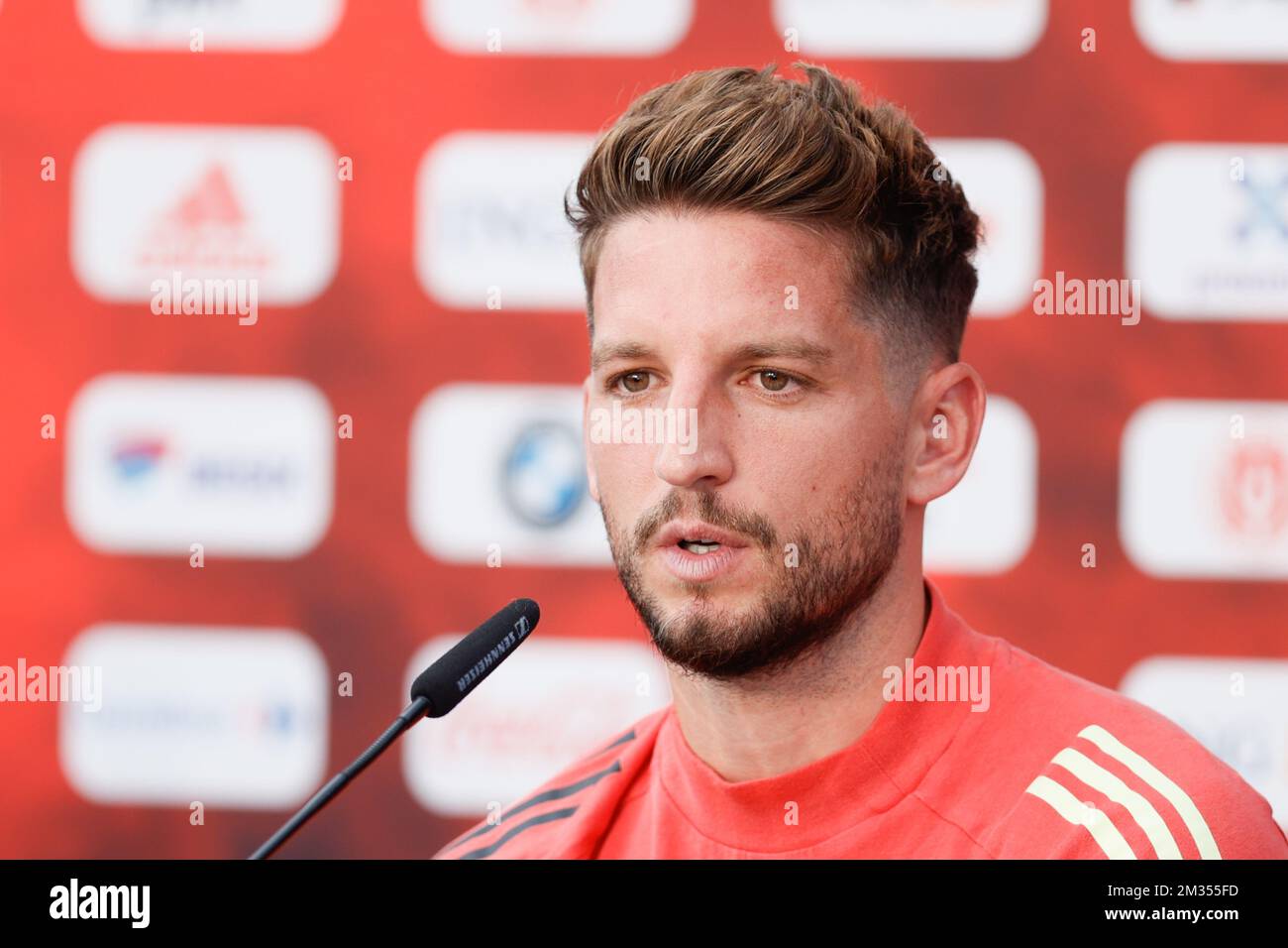 Belgiens Dries Mertens wurde auf einer Pressekonferenz der belgischen Fußballnationalmannschaft Red Devils am Donnerstag, den 10. Juni 2021 in Tubize gezeigt. Das Team bereitet sich auf die bevorstehende Europameisterschaft 2020 vor. BELGA FOTO BRUNO FAHY Stockfoto