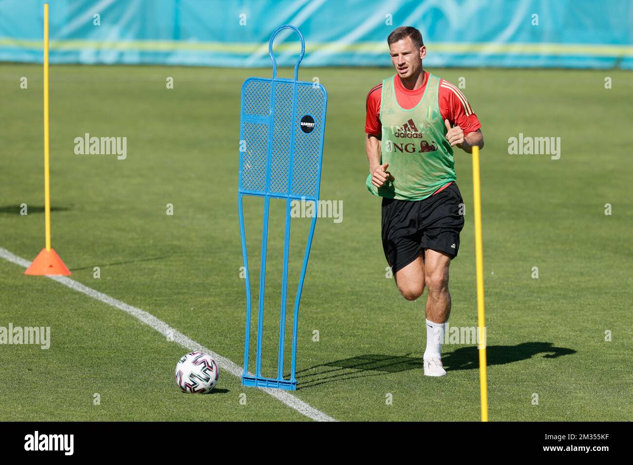 Der belgische Jan Vertonghen wurde am Donnerstag, den 10. Juni 2021 in Tubize während eines Trainings der belgischen Fußballnationalmannschaft Red Devils fotografiert. Das Team bereitet sich auf die bevorstehende Europameisterschaft 2020 vor. BELGA FOTO BRUNO FAHY Stockfoto