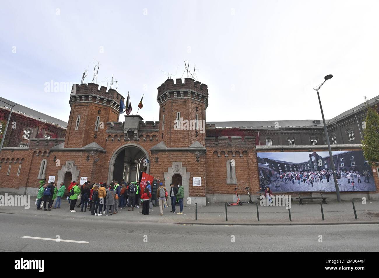 Das Bild zeigt einen 24-stündigen Streik im "Klein Kasteeltje - Petit Chateau" (kleine Burg) Fedasil-Registrierungszentrum für Asylbewerber in Brüssel, Montag, den 18. Oktober 2021. Das Personal benötigt mehr Plätze und Ressourcen für das Netz zur Aufnahme von Asylbewerbern. BELGA FOTO ERIC LALMAND Stockfoto