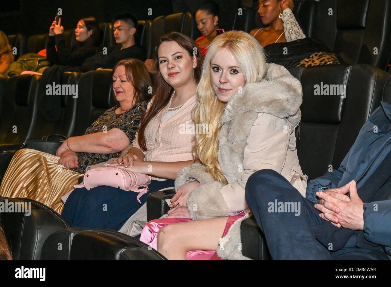 London, Großbritannien. 14.. Dezember 2022 Sharune, Lindsey Beier nimmt am British Film Festival & British Fashion Festival Awards Show und der Preisverleihung 2022 im Cineworld Cinema, Leicester Square, Teil. Kredit: Siehe Li/Picture Capital/Alamy Live News Stockfoto