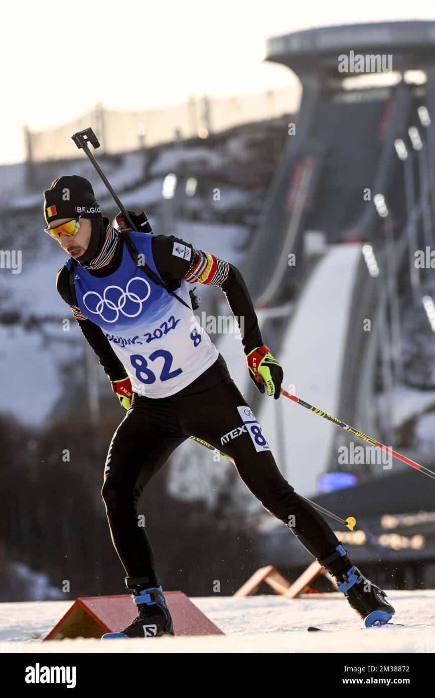 Der belgische Biathlet Cesar Beauvais wurde während des 20-km-Biathlon-Rennens für Männer im National Biathlon Center in Zhangjiakou bei den Olympischen Winterspielen 2022 in Peking, China, am Dienstag, den 08. Februar 2022 in Aktion gezeigt. Die Olympischen Winterspiele finden vom 4. Februar bis zum 20. Februar 2022 statt. BELGA FOTO LAURIE DIEFFEMBACQ Stockfoto