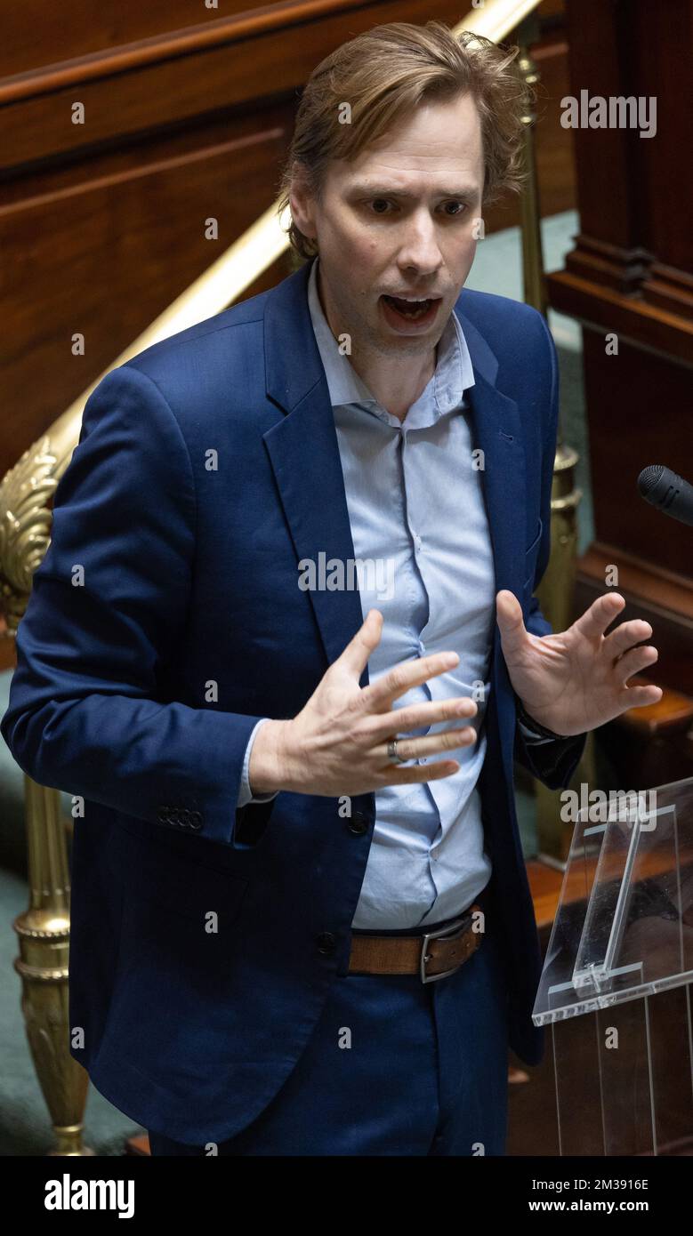 Bert Wollants von N-VA auf einer Plenarsitzung der Kammer im Bundesparlament in Brüssel, Donnerstag, den 17. März 2022. BELGA FOTO BENOIT DOPPPAGNE Stockfoto