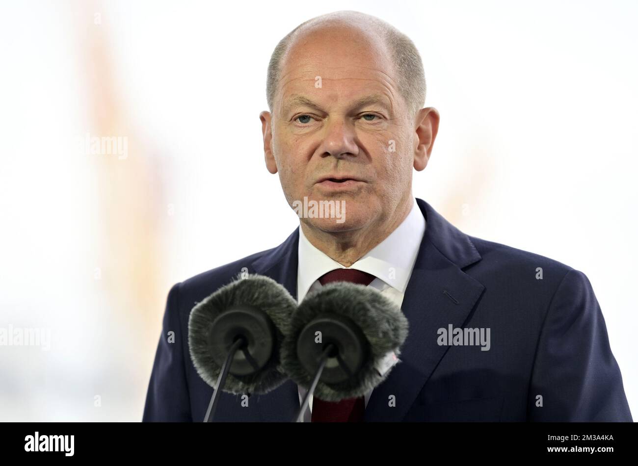 Bundeskanzler Olaf Scholz auf dem Nordsee-Gipfel mit Dänemark, Deutschland, den Niederlanden und Belgien im Hafen von Ejsberg, Dänemark, Mittwoch, den 18. Mai 2022. Die vier Staats- und Regierungschefs De Croo, Rutte, Scholz und Frederiksen werden eine Erklärung unterzeichnen, in der sie sich verpflichten, ihre Offshore-Windenergie strukturell miteinander zu verknüpfen und bis 2050 auf 150 GW zu erhöhen. Ziel ist es, die Nordsee zum größten "Kraftwerk" der Welt zu machen. Um Europa zu schaffen. BELGA-FOTOPOOL PHILIP REYNAERS Stockfoto