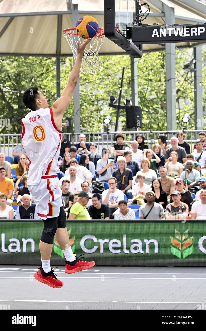 Der chinesische Peng Yan wurde während eines 3x3-Basketballspiels ...