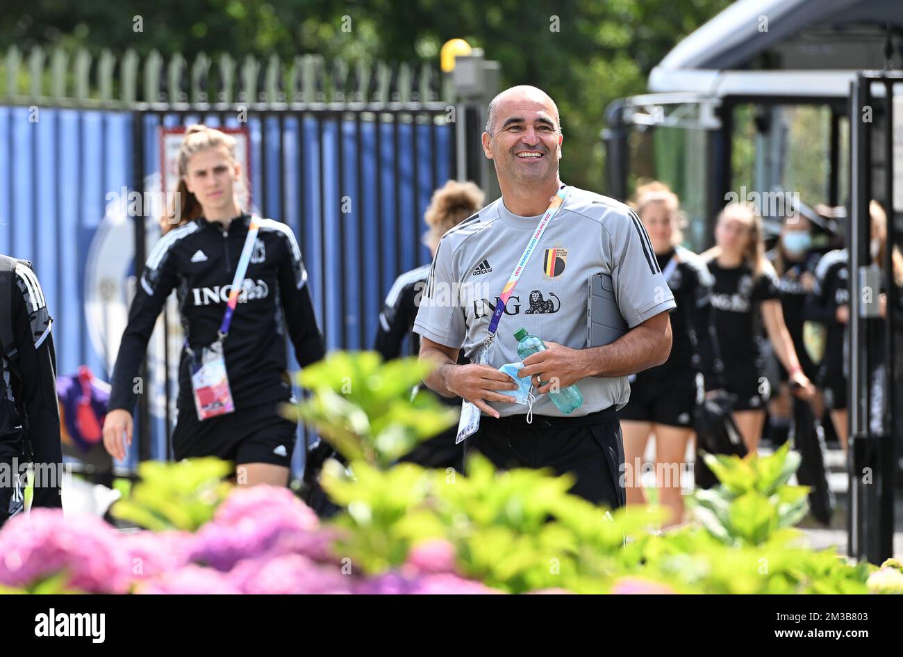 Roberto Martinez , Cheftrainer der belgischen männlichen Nationalmannschaft, abgebildet während einer Trainingseinheit der belgischen nationalen Fußballmannschaft der Roten Flammen, am Samstag, den 16. Juli 2022 in Wigan, England, Vor dem dritten und letzten Gruppenspiel in der Gruppe D des Women's Euro 2022 Turniers. Die UEFA-Fußball-Europameisterschaft der Frauen 2022 findet vom 6. Bis 31. Juli statt. BELGA FOTO DAVID CATRY Stockfoto