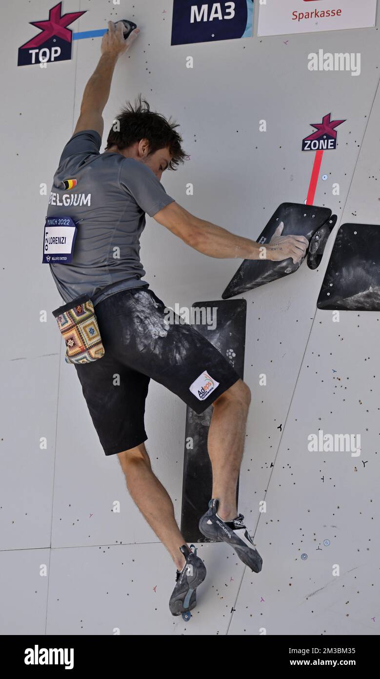 Der belgische Simon Lorenzi wurde bei den Qualifizierungen für die Herrensport-Kletterfeldveranstaltung, bei der Europameisterschaft München 2022, am Donnerstag, den 11. August 2022 in München, abgebildet. Die zweite Ausgabe der Europameisterschaft findet vom 11. Bis 22. August statt und umfasst neun Sportarten. BELGA FOTO ERIC LALMAND Stockfoto