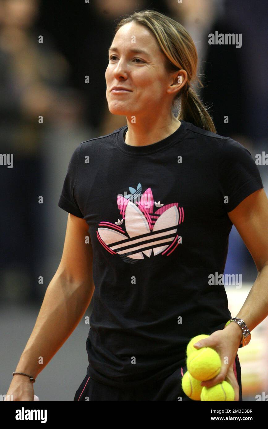 Justine Henin bei einer Veranstaltung zum Kindertag bei der Mons Ethias Tennis Trophy in Mons. Die ehemalige Weltmeisterin Henin hat ihre Rückkehr zum Tennis letzten Monat angekündigt. Stockfoto