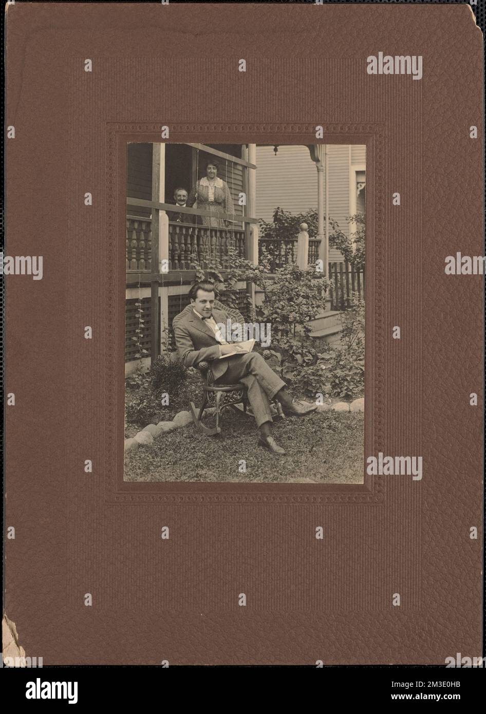 Leon H. H. Caragulian und Familie, Familien. Leon Abdalian Kollektion Stockfoto