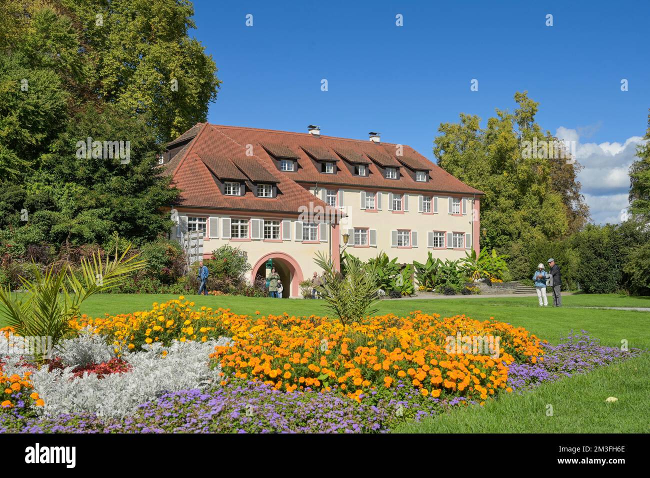 Torbogenhaus, Insel Mainau, Baden-Württemberg, Deutschland Stockfoto