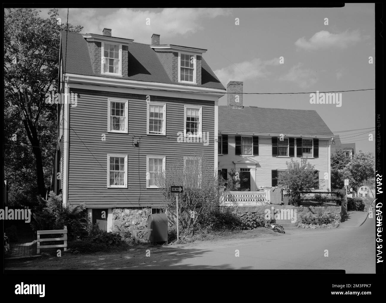 Marblehead, Front Street, Architektur, Wohnungen. Samuel Chamberlain Fotosammlung Negatives Stockfoto