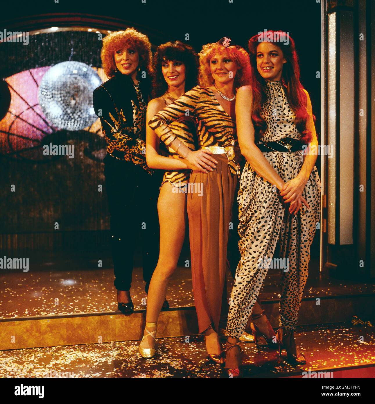 The Hornettes, deutsche Pop Musik Gesangsgruppe, TV-Auftritt, Deutschland, 1981. Hornettes, deutsche Popmusik-Gesangsgruppe, TV-Aufführung, Deutschland, 1981. Stockfoto