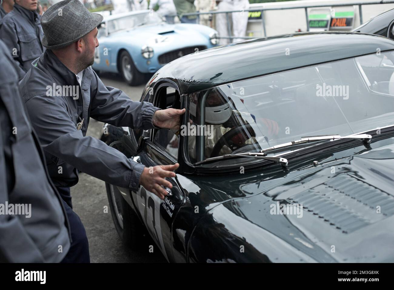 Oldtimer-Rennen im Goodwood Revival, West Sussex, England. Stockfoto