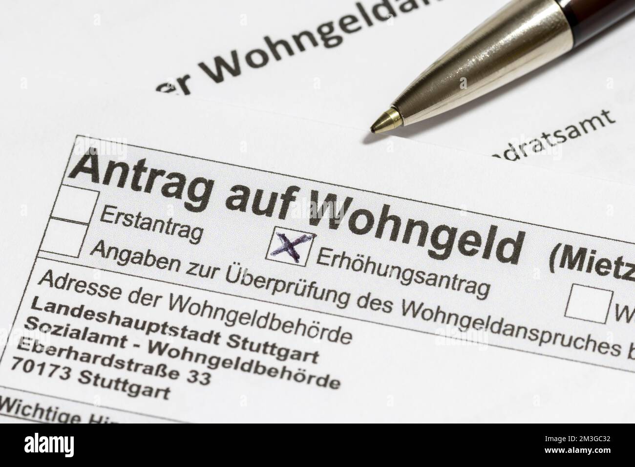 Was Braucht Man Für Wohngeld Antrag Antrag auf Wohngeld, Form, Biros Stockfotografie - Alamy