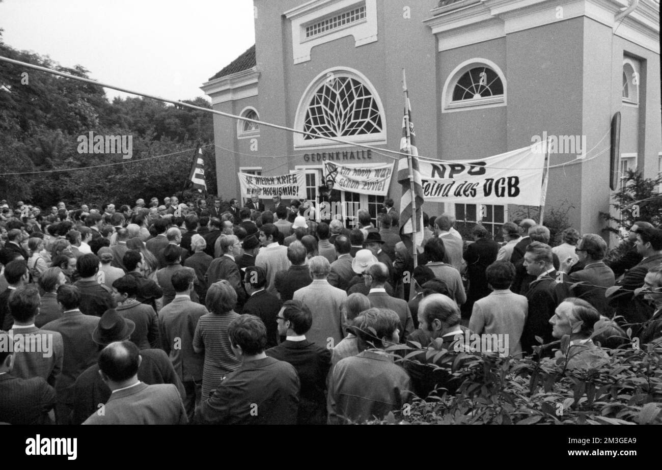 DEU, Deutschland, Ruhrgebiet der Wahlkampf für die Bundestagswahlen am 10. 9. 1969 im Ruhrgebiet. Anti-NPD. NPD-Feind des DGB Stockfoto