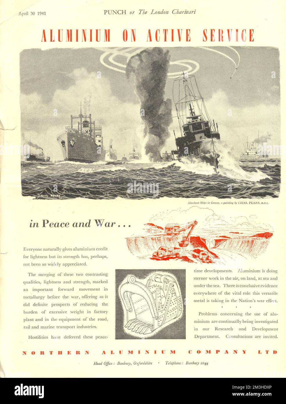 Ganzseitige Werbung für Aluminium über aktiven Dienst in Frieden und Krieg im Magazin „Punch“ vom 30. April 1941, illustriert von Handelsschiffen im Konvoi aus einem Gemälde von Charles Pears Stockfoto