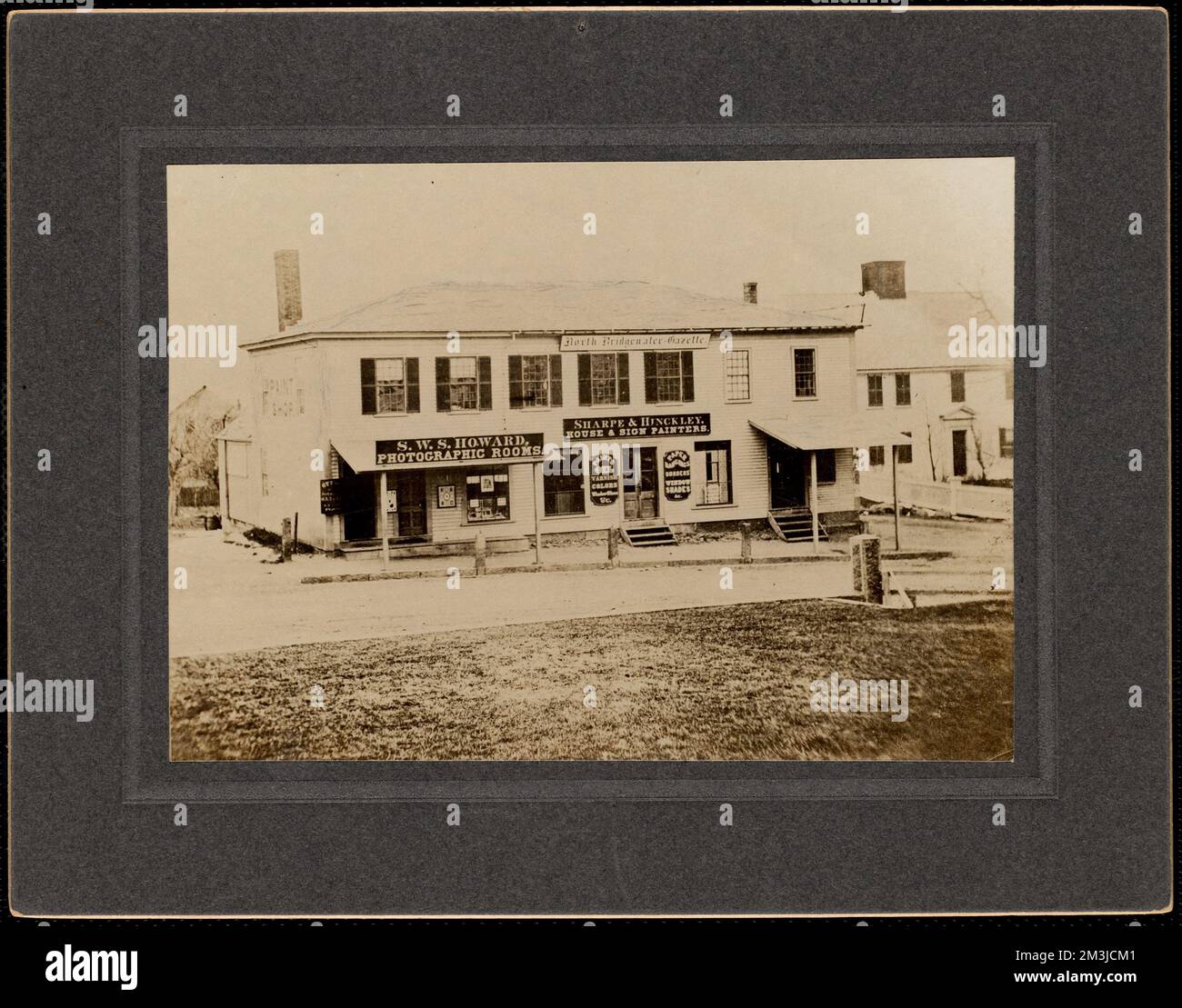 North Bridgewater Gazette Gebäude, Geschäfte und Geschäfte, Brockton Public Library Archival Collection Stockfoto