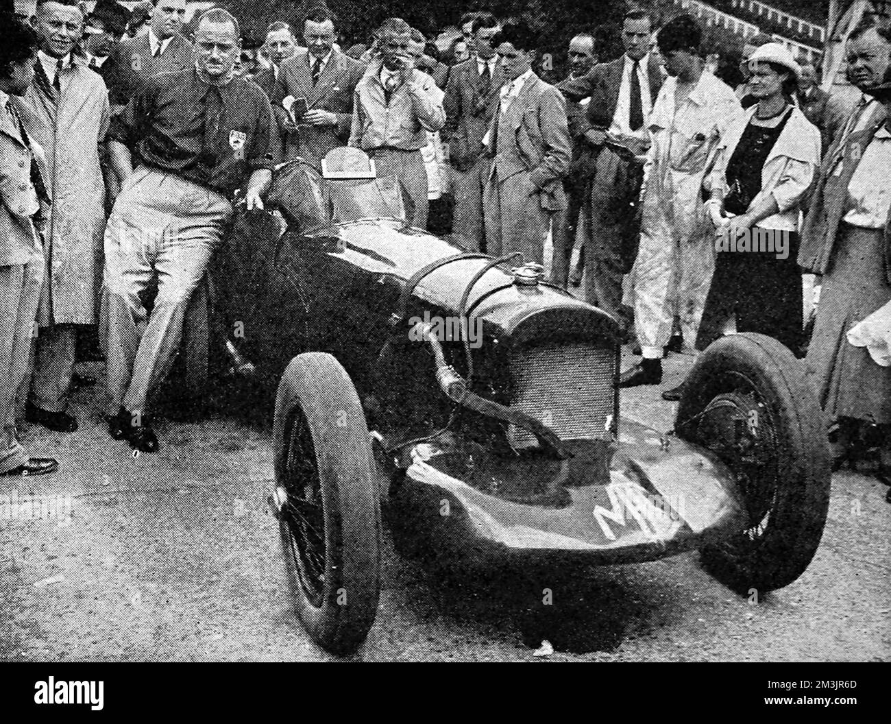Major A. T. Gardner mit seinem neuen 1100-ccm-M.G.-Wagen Stockfoto