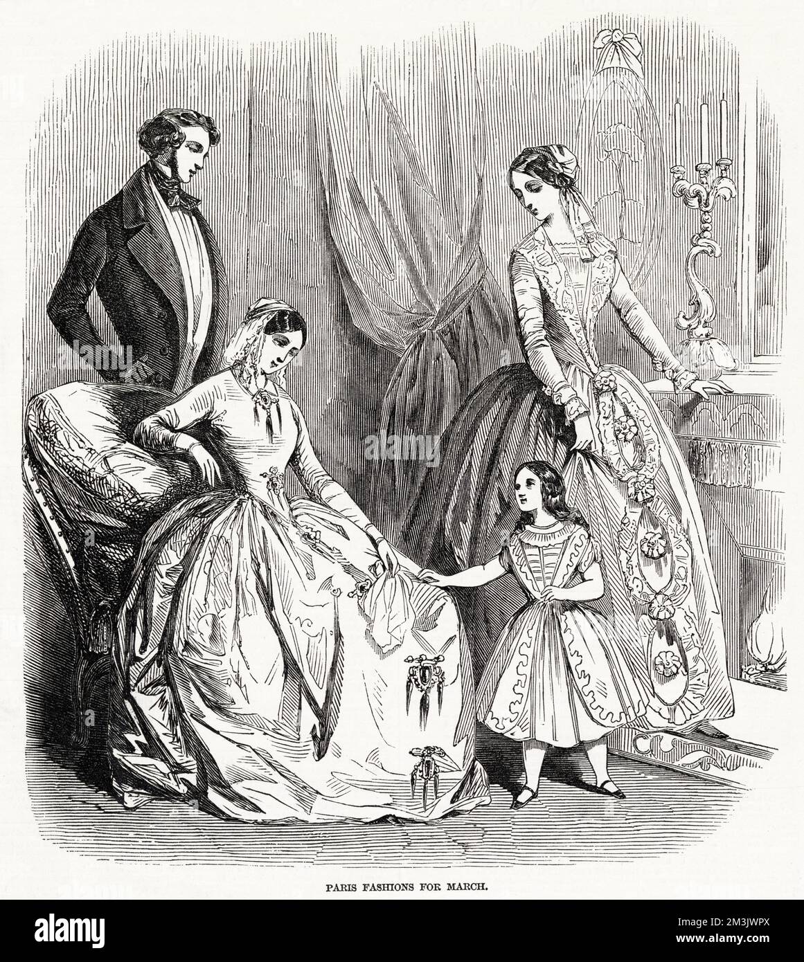 Eine Skizze, die die Ostermode der Pariser Couturiers 1847 zeigt. Von links: Ein Spitzenkopfkleid und ein Mantel aus Taft, d'italie Rose und mit Band besetzt. Das zweite Kleid ist blau mit schwarzen Satinblumen und vorne mit Spitzenblumen verziert. Stockfoto