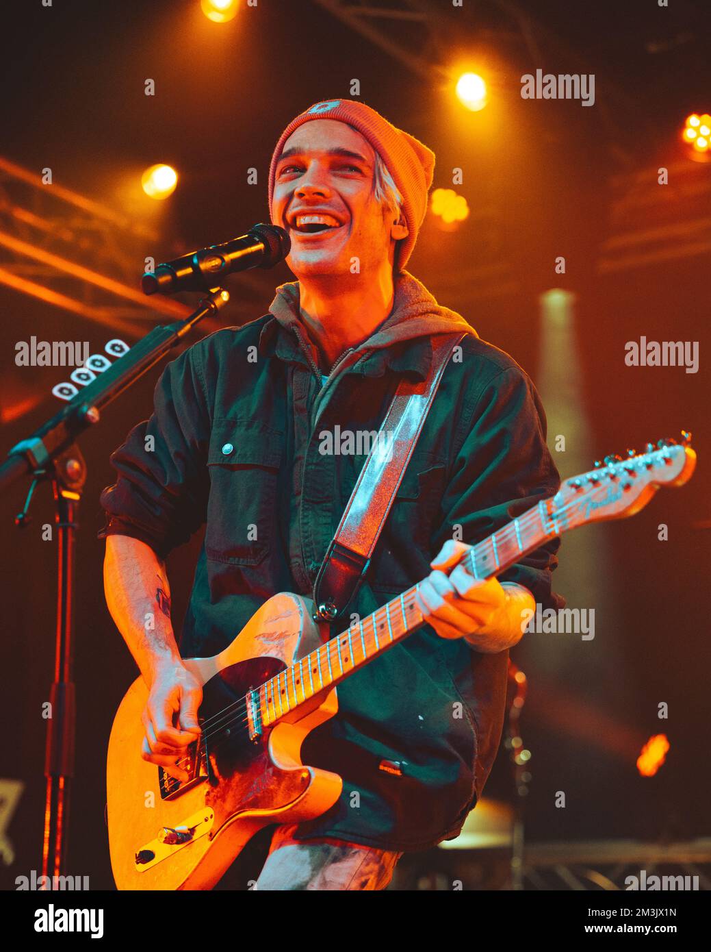 Mailand, Italien, 15.. Dezember 2022. Die amerikanische Hard-Rock-Band Badflower spielt live im Circolo Magnolia in Segrate, Mailand, Italien. Credits: Maria Laura Arturi/Alamy Live News Stockfoto