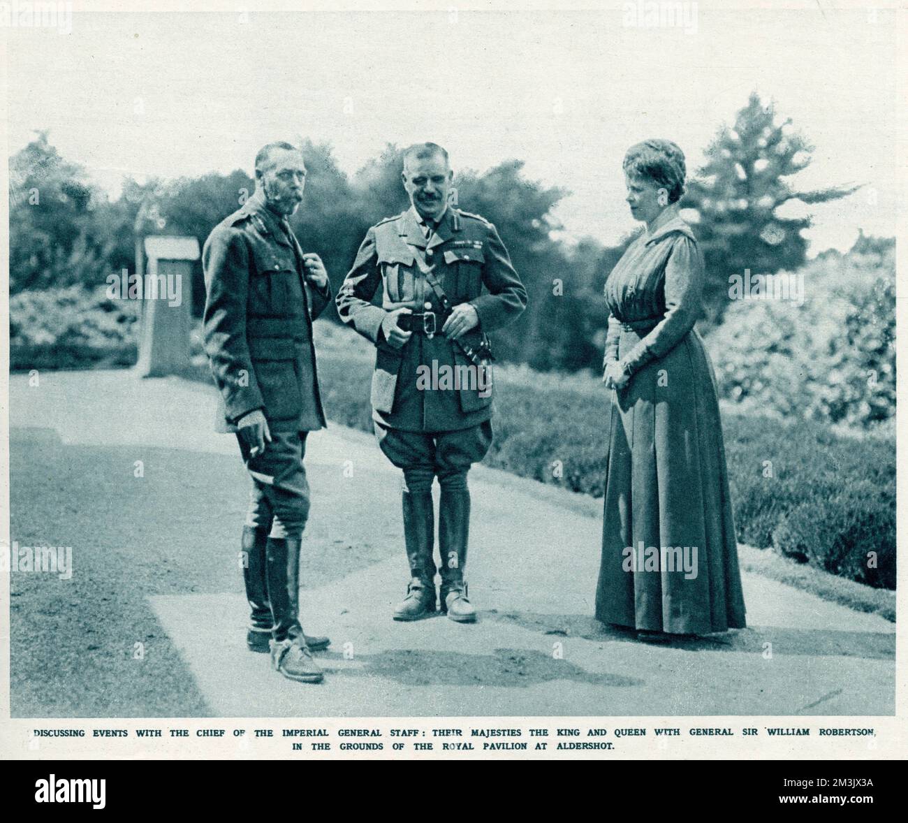 König Georg V. mit Königin Maria und General Sir William Robert Stockfoto