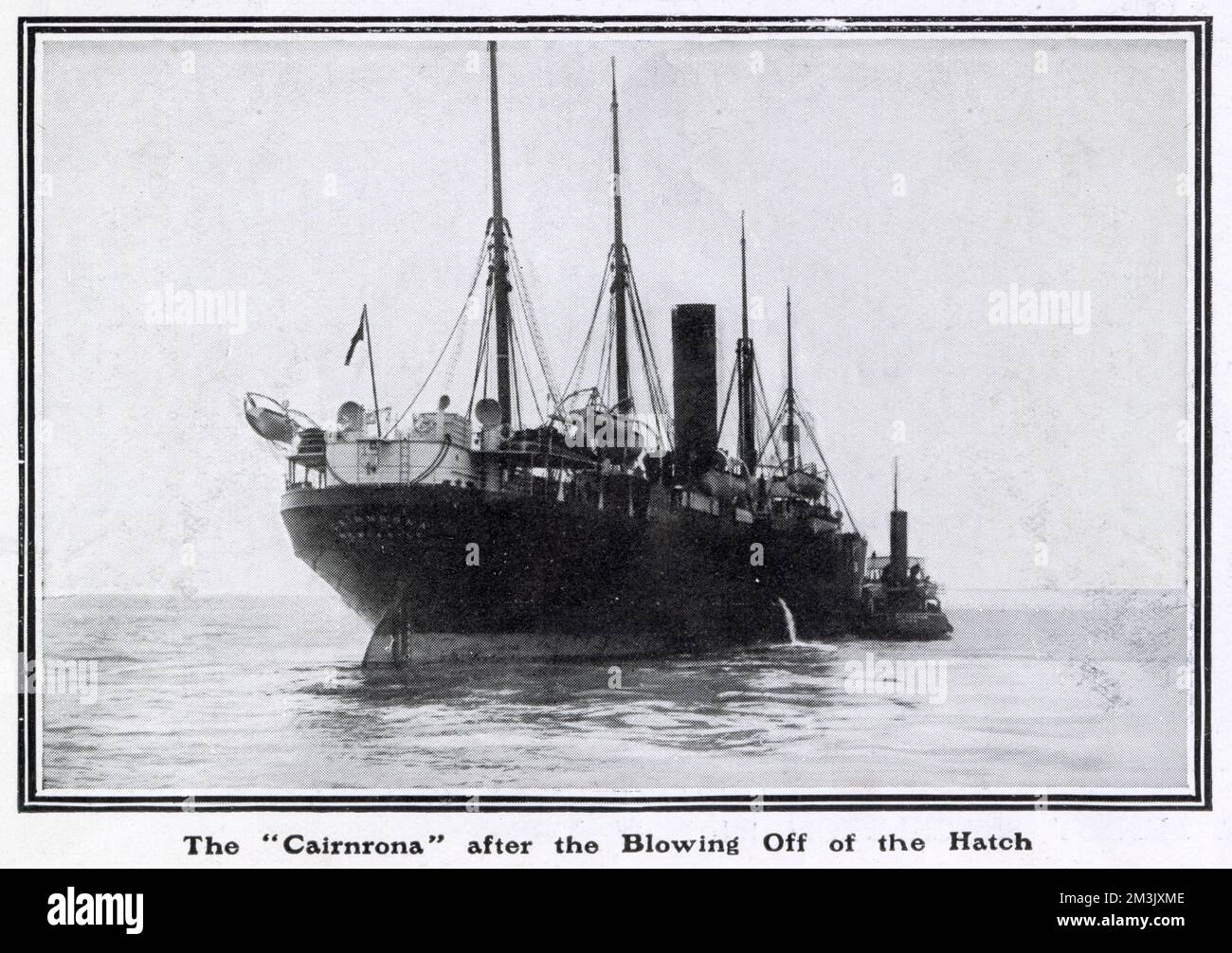 Die schwedische Barque „Berean“ auf der Umgebung von Tilbury, Themse-Mündung, 1910. Die Bereane hatte vor Gravesend mit einem deutschen Dampfer zusammengestoßen und hatte begonnen, sich mit Wasser zu versorgen. Dann wurde sie nach Tilbury gebracht, wo sie auf Grund rannte. Stockfoto