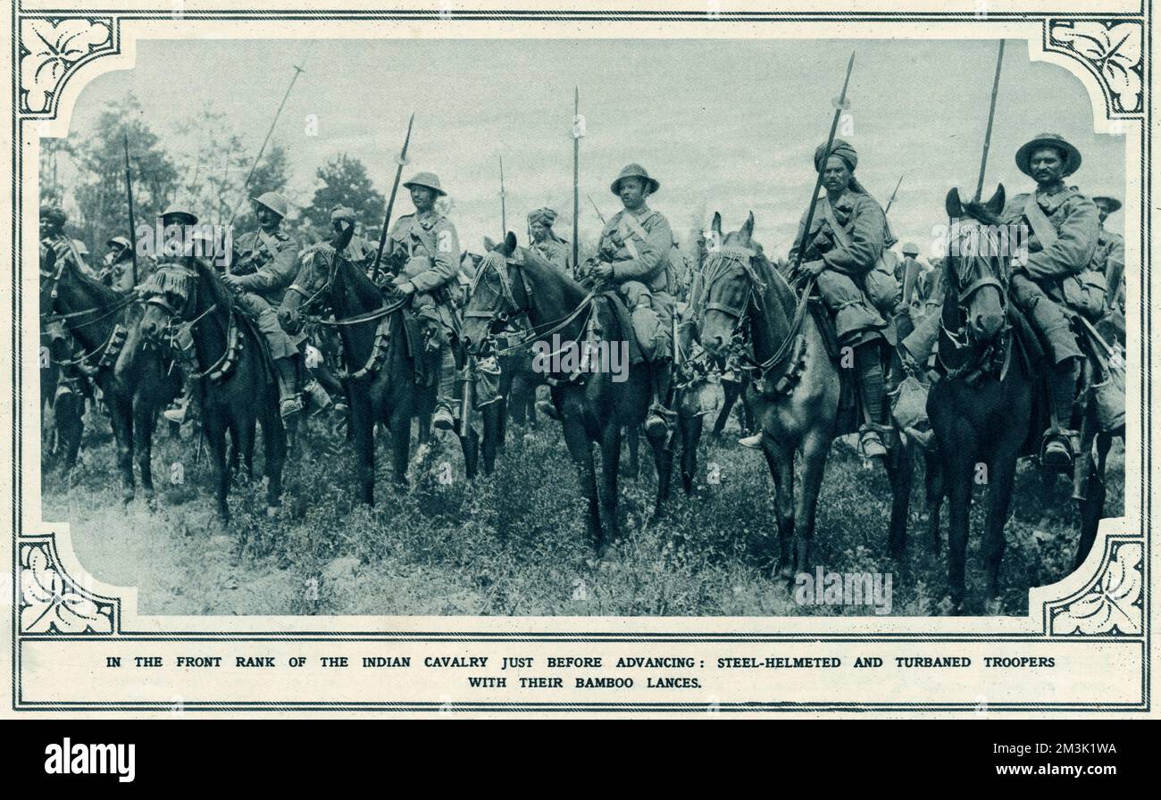 Eine Reihe indischer Kavalleristen, bewaffnet mit Bambuslanzen, bereiten sich darauf vor, deutsche Positionen in den französischen Wäldern von Foureaux anzugreifen. 1916 Stockfoto