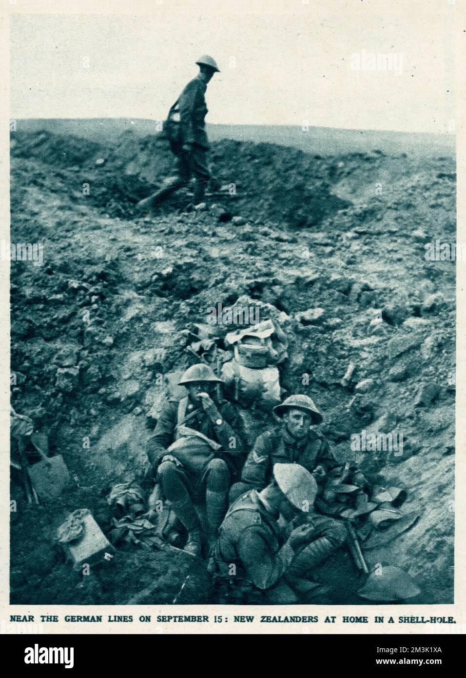 Neuseeländische Soldaten ruhen im Muschelloch Stockfoto