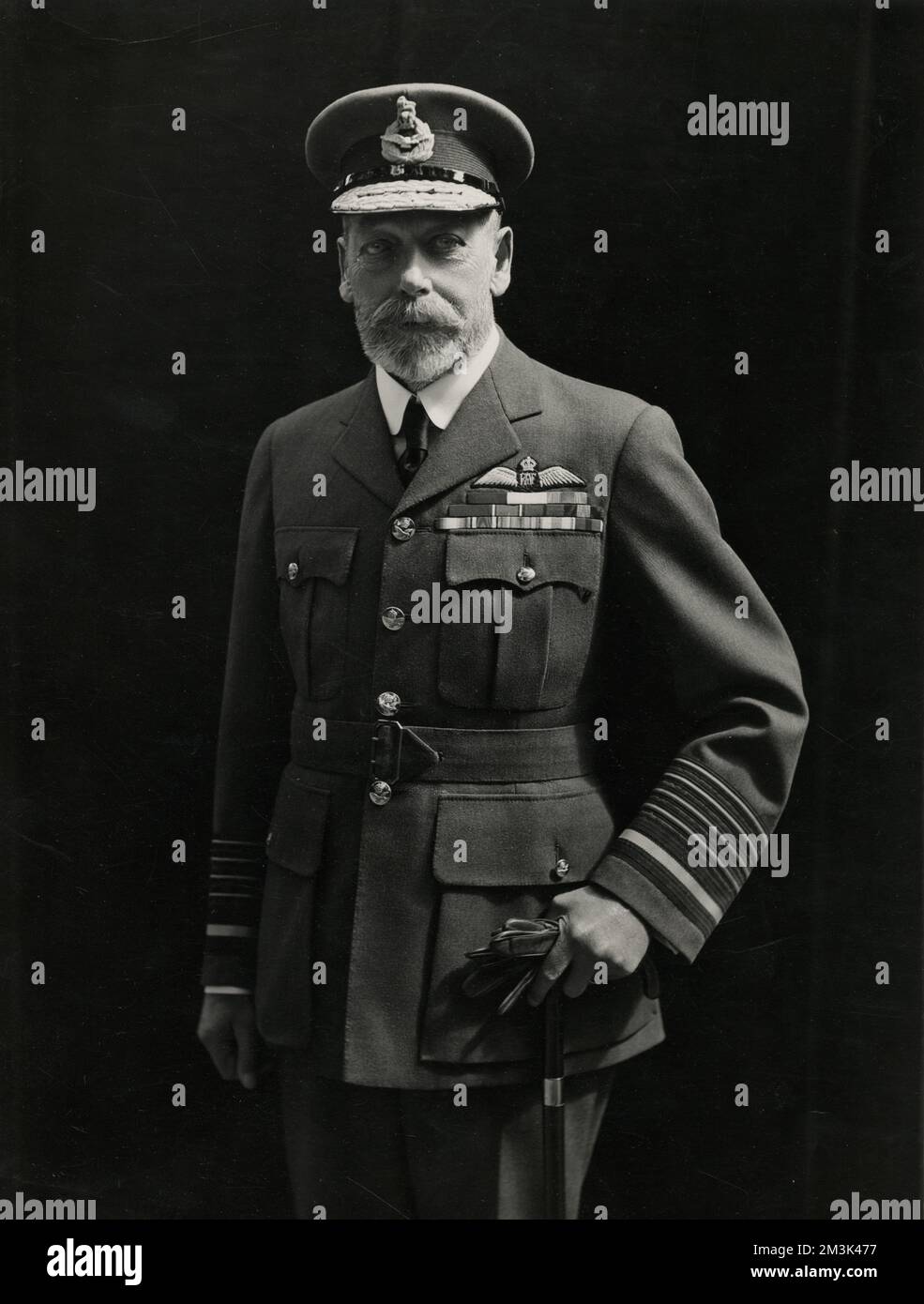 George V. King von Großbritannien und Nordirland (1865 - 1936), abgebildet in seiner Royal Air Force Uniform. Stockfoto