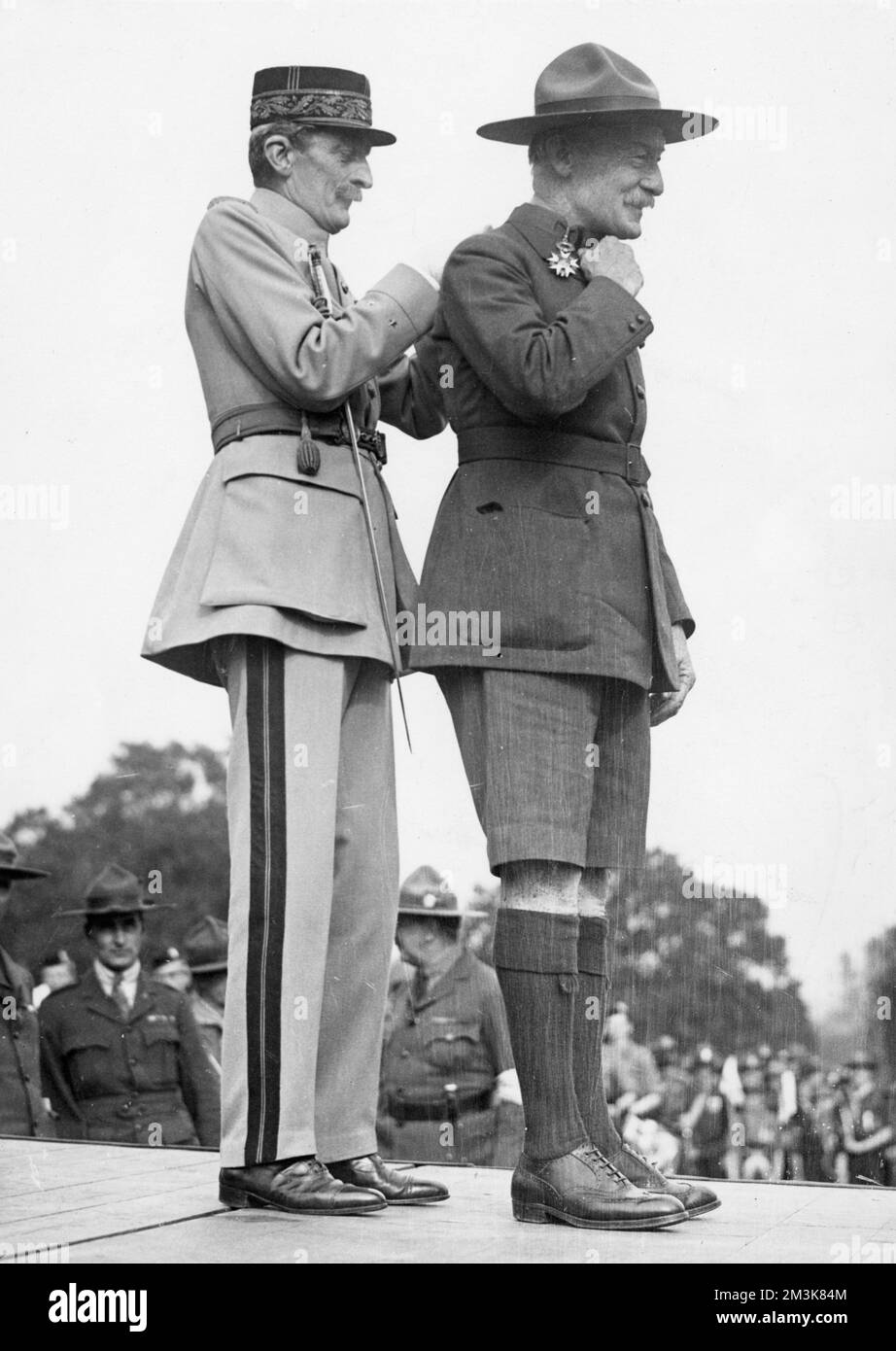 Baden Powell erhält die Ehrenlegion Stockfoto