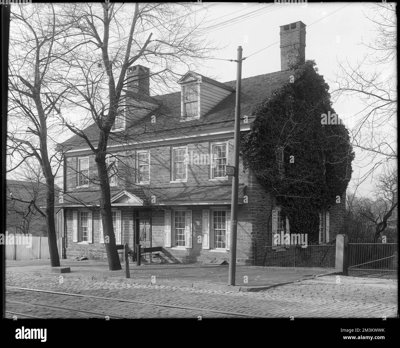 Philadelphia, Pennsylvania, 6306 Germantown Avenue, Johnson House, Houses. Frank Cousins Glass Plate Negatives Collection Stockfoto