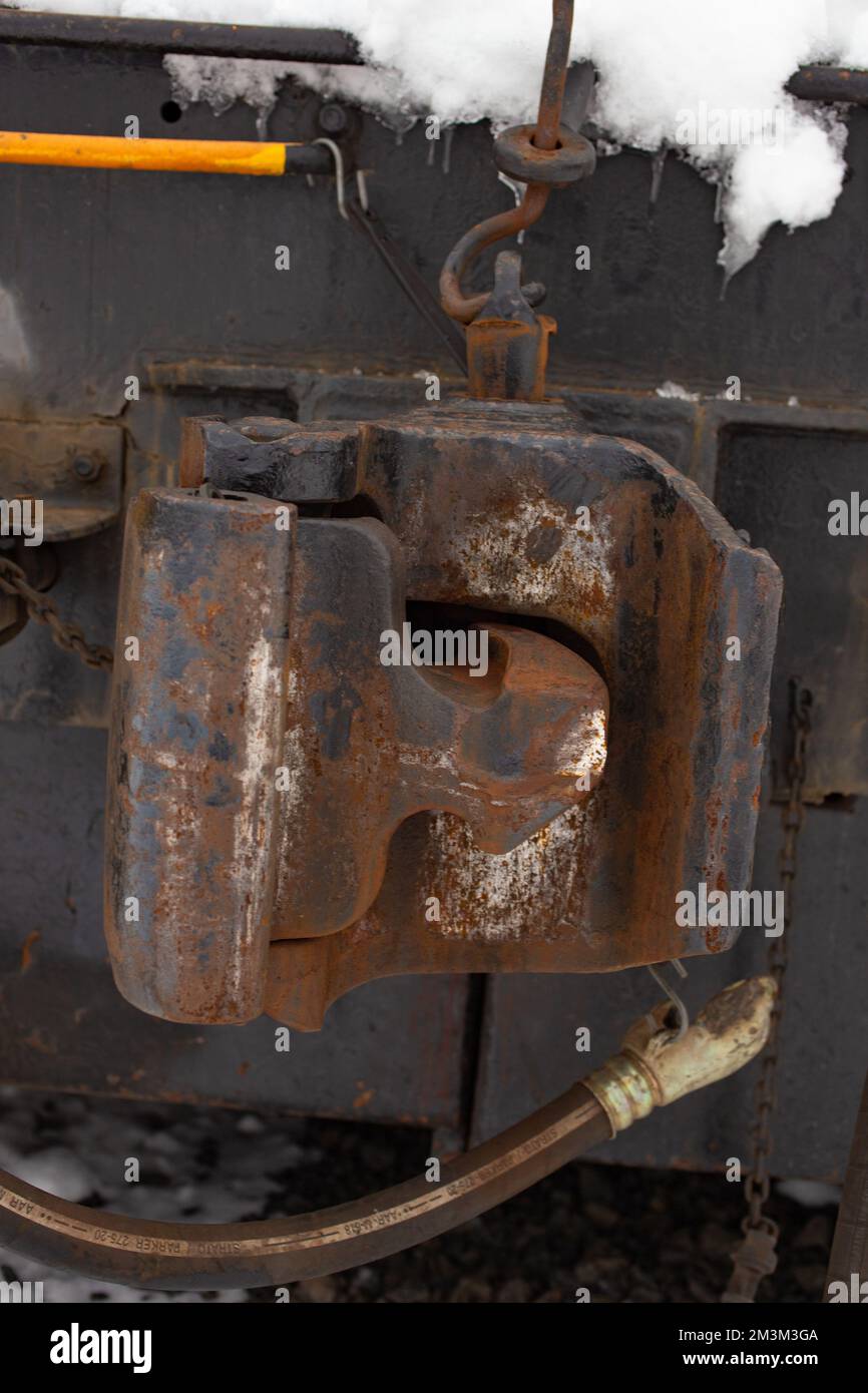 Ein Schnellwechsler auf einem BNSF American Hoist & Derrick Co., Modell 840 DE, 40-50 Tonnen, dieselelektrischer Lokomotivenkran, im Schnee, Troja, Montana. Dieses Modell Stockfoto