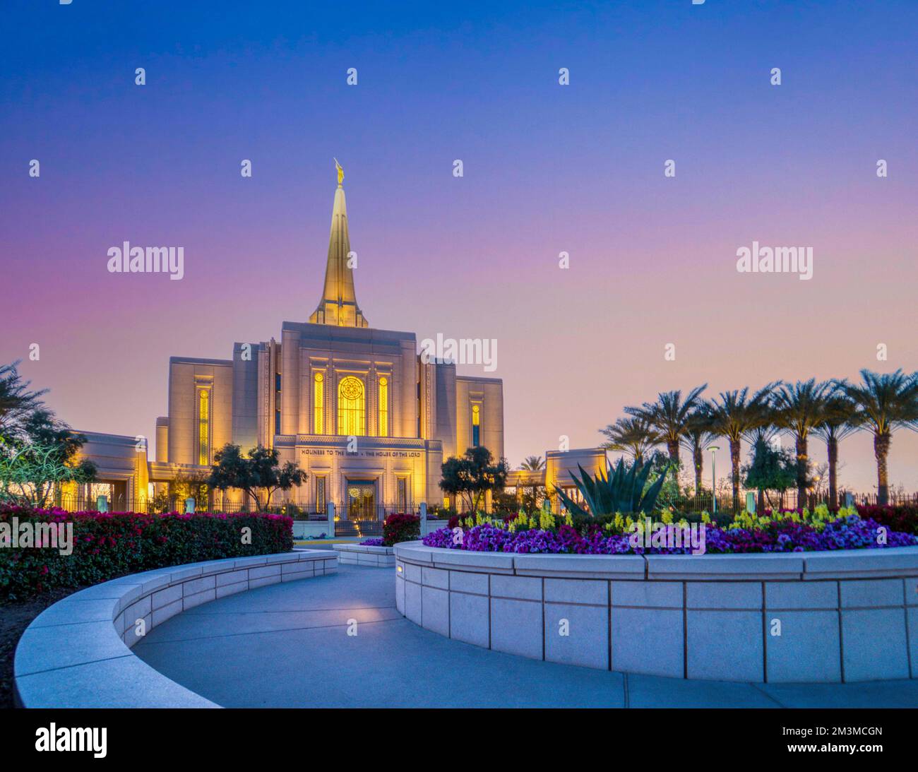 Gilbert LDS Tempel bei Sonnenuntergang Stockfoto