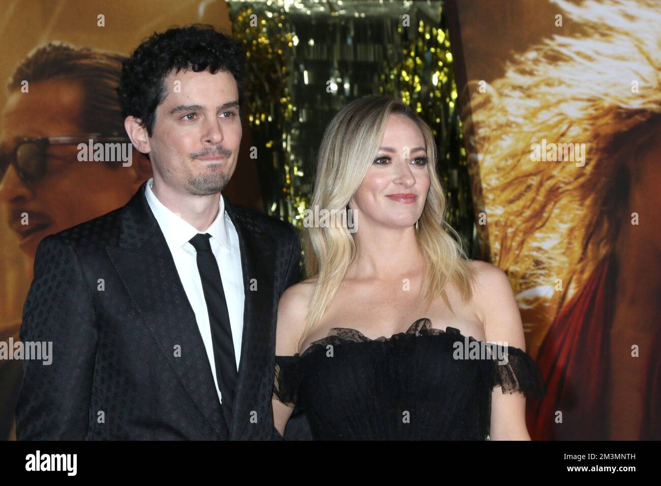 LOS ANGELES - 15. DEZ.: Damien Chazelle, Olivia Hamilton am 15. Dezember 2022 in Los Angeles, Kalifornien, auf der Babylon Los Angeles Premiere im Academy Museum of Motion Pictures Stockfoto