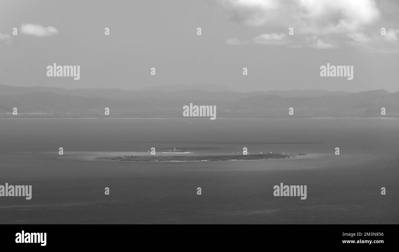 333BW Low Isles aus der Vogelperspektive - Woody Island und Low Island - vor Port Douglas Town. Queensland-Australien. Stockfoto
