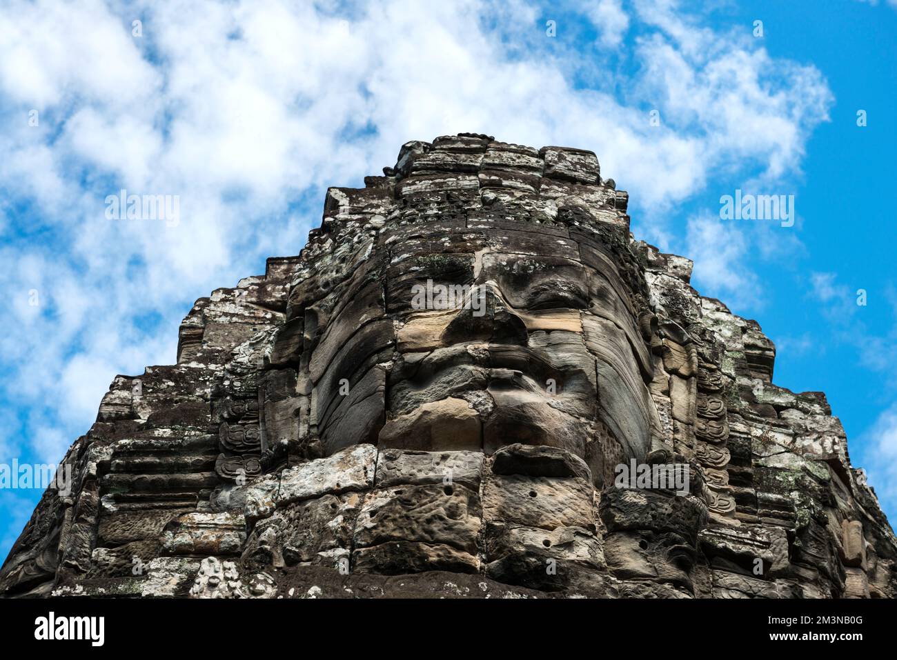 Frontturm am Bayon-Tempel, Angor, Kambodscha Stockfoto