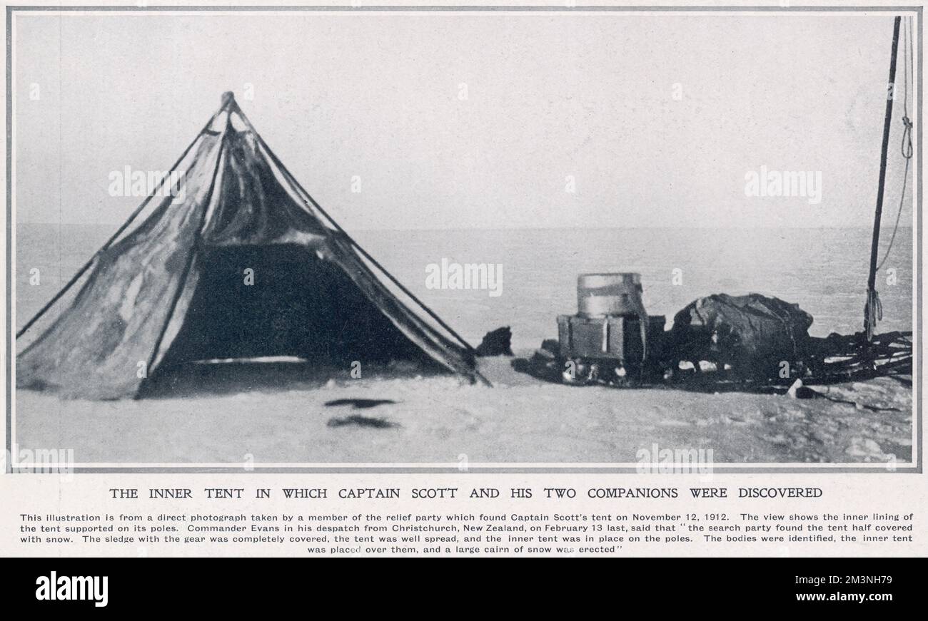 Das innere Zelt, in dem Captain Scott und seine zwei Gefährten gefunden wurden, entführt von einem Mitglied der Hilfstruppe, die das Zelt am 12. 1912. November fand. Die Ansicht zeigt die Innenauskleidung des Zelts, das auf seinen Stangen abgestützt ist. Datum: 1913 Stockfoto