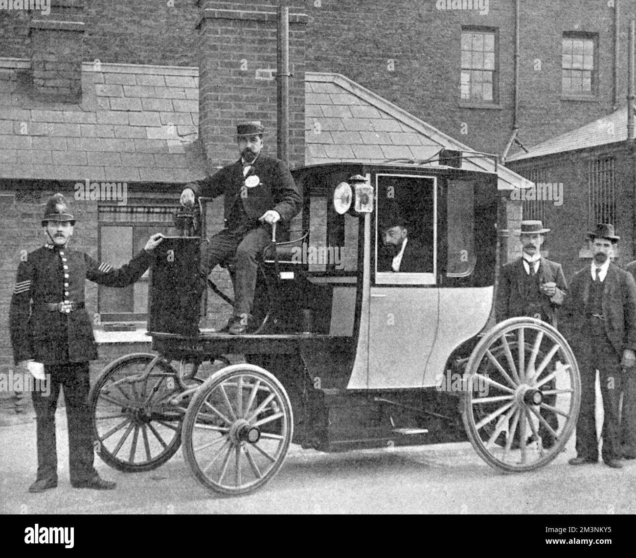 Erste Elektrokabine in London zugelassen Stockfoto
